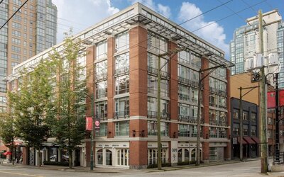 OPUS Hotel Vancouver
