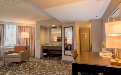 DoubleTree by Hilton Denver - Aurora