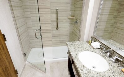 DoubleTree by Hilton Denver - Aurora