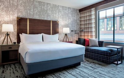 Gaylord Rockies Resort & Convention Center
