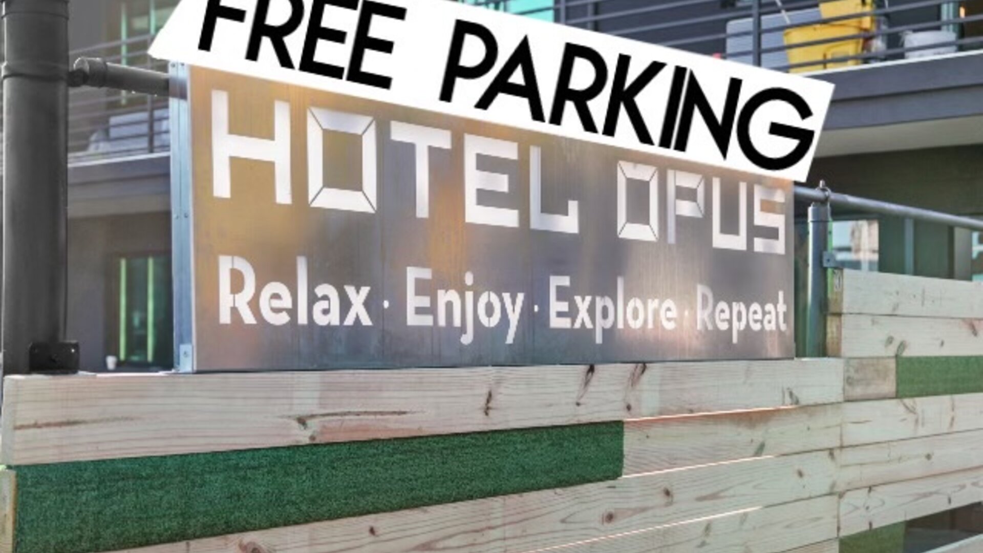 Free parking available at Hotel Opus Bronx.