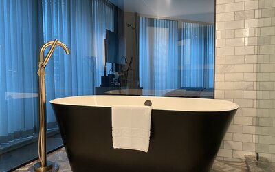 EXchange Hotel Vancouver
