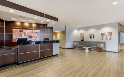 Suite, 1 King Bed with Sofa bed, Non Smoking, Mountain View