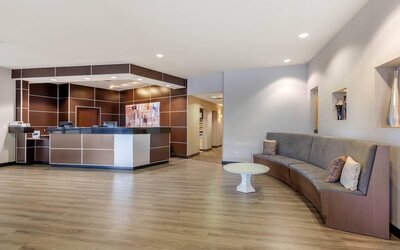 Suite, 1 King Bed with Sofa bed, Accessible, Non Smoking (Upgrade)