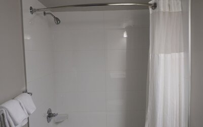 Best Western Plus Vancouver Airport Hotel