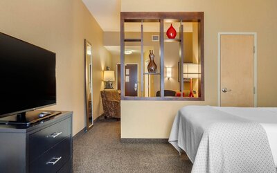 Cambria Hotel Denver International Airport