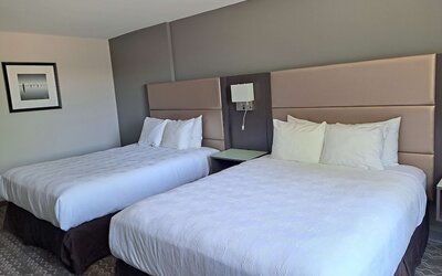 Best Western Plus Vancouver Airport Hotel