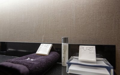 Suite, 1 King Bed with Sofa bed, Non Smoking