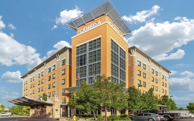 Cambria Hotel Denver International Airport