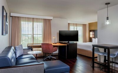 Residence Inn by Marriott Denver Airport at Gateway Park