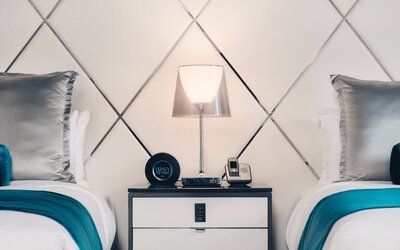Paradox Vancouver