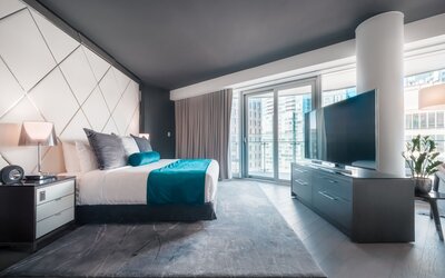Paradox Vancouver