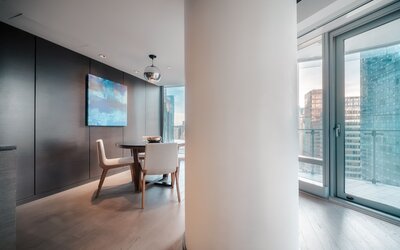 Paradox Vancouver