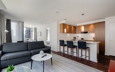 Level Vancouver - Yaletown Seymour