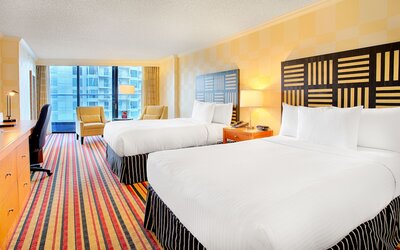 Pinnacle Hotel Harbourfront