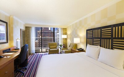 Pinnacle Hotel Harbourfront