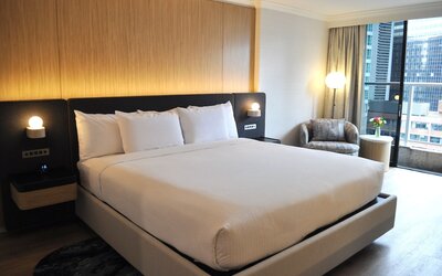 Pinnacle Hotel Harbourfront