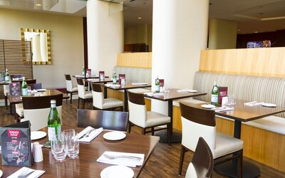 Pinnacle Hotel Harbourfront