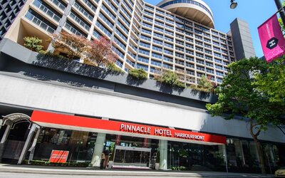 Pinnacle Hotel Harbourfront