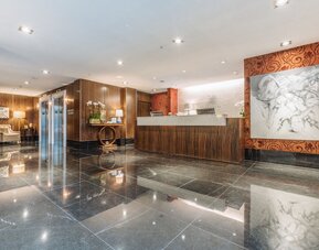 L'Hermitage Hotel