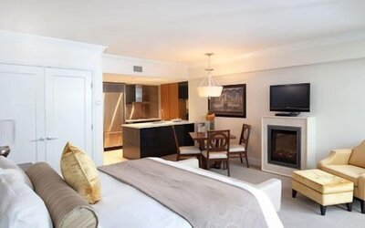 L'Hermitage Hotel