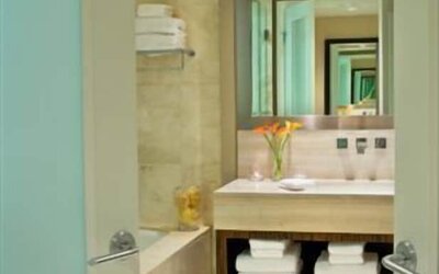 L'Hermitage Hotel