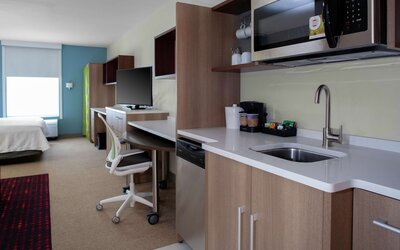 Home2 Suites by Hilton Denver South/Centennial Airport