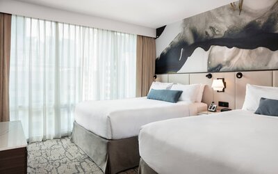 Delta Hotels by Marriott Vancouver Downtown Suites