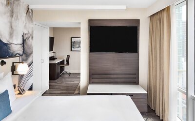 Delta Hotels by Marriott Vancouver Downtown Suites