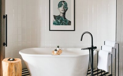 Delta Hotels by Marriott Vancouver Downtown Suites