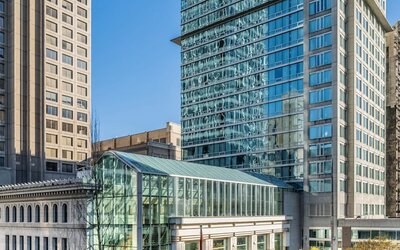 Delta Hotels by Marriott Vancouver Downtown Suites