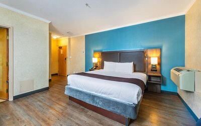 Grand Park Hotel & Suites Downtown Vancouver, an Ascend Collection Hotel