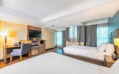 Grand Park Hotel & Suites Downtown Vancouver, an Ascend Collection Hotel