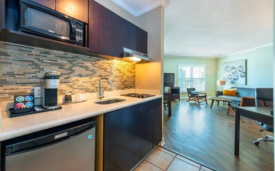 Grand Park Hotel & Suites Downtown Vancouver, an Ascend Collection Hotel