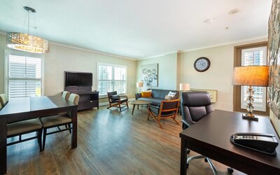 Grand Park Hotel & Suites Downtown Vancouver, an Ascend Collection Hotel