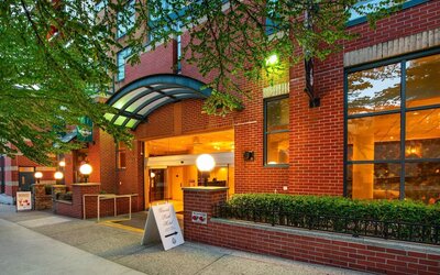Grand Park Hotel & Suites Downtown Vancouver, an Ascend Collection Hotel