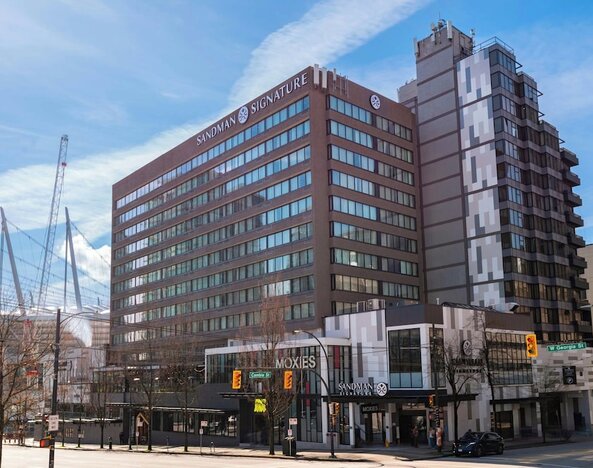 Sandman Signature Vancouver Downtown Hotel
