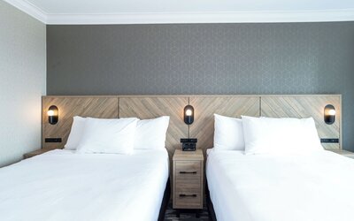 Sandman Signature Vancouver Downtown Hotel