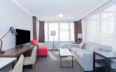 Sandman Signature Vancouver Downtown Hotel
