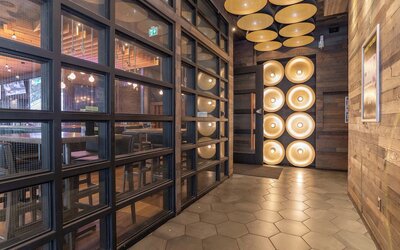 Sandman Signature Vancouver Downtown Hotel