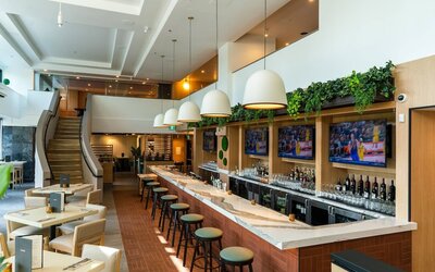 Sandman Signature Vancouver Downtown Hotel