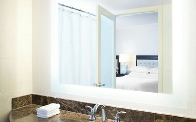 Sheraton Vancouver Wall Centre