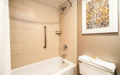 DoubleTree by Hilton Denver - Westminster