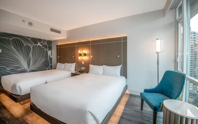 Coast Coal Harbour Vancouver Hotel by APA