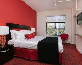 Moda Hotel