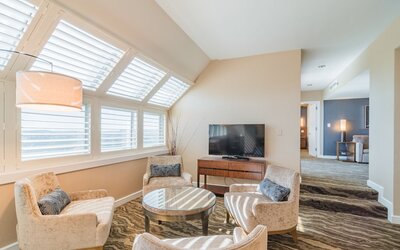 The Inverness Denver, a Hilton Golf & Spa Resort