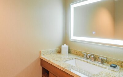 The Inverness Denver, a Hilton Golf & Spa Resort