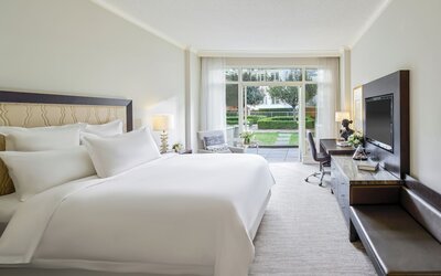 Fairmont Waterfront