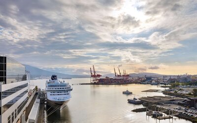 Fairmont Waterfront