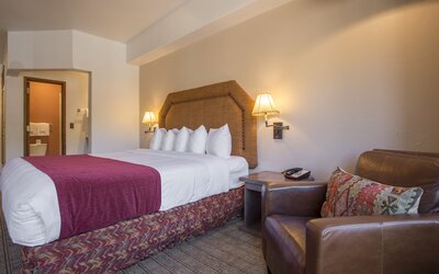 Table Mountain Inn